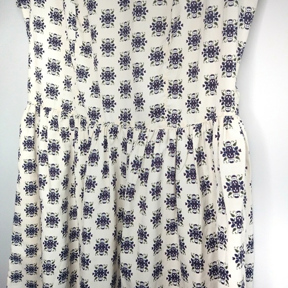 Atmosphere Ivory & Purple Swing Dress - Picture 4 of 8
